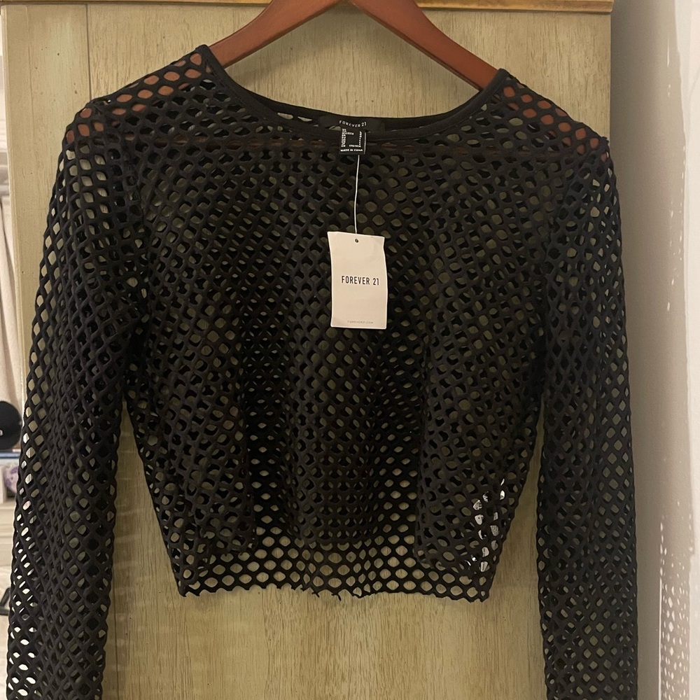 Netted Mesh Netted Crop Top - Picture 3 of 8